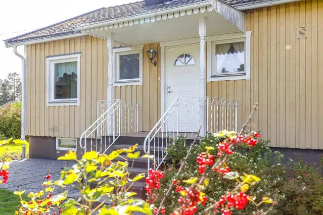 Villa, 4 rum, 92 m² i Domsjö