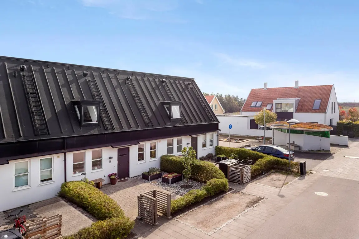 Bild 1 av 5 på Trädhagegränd 5