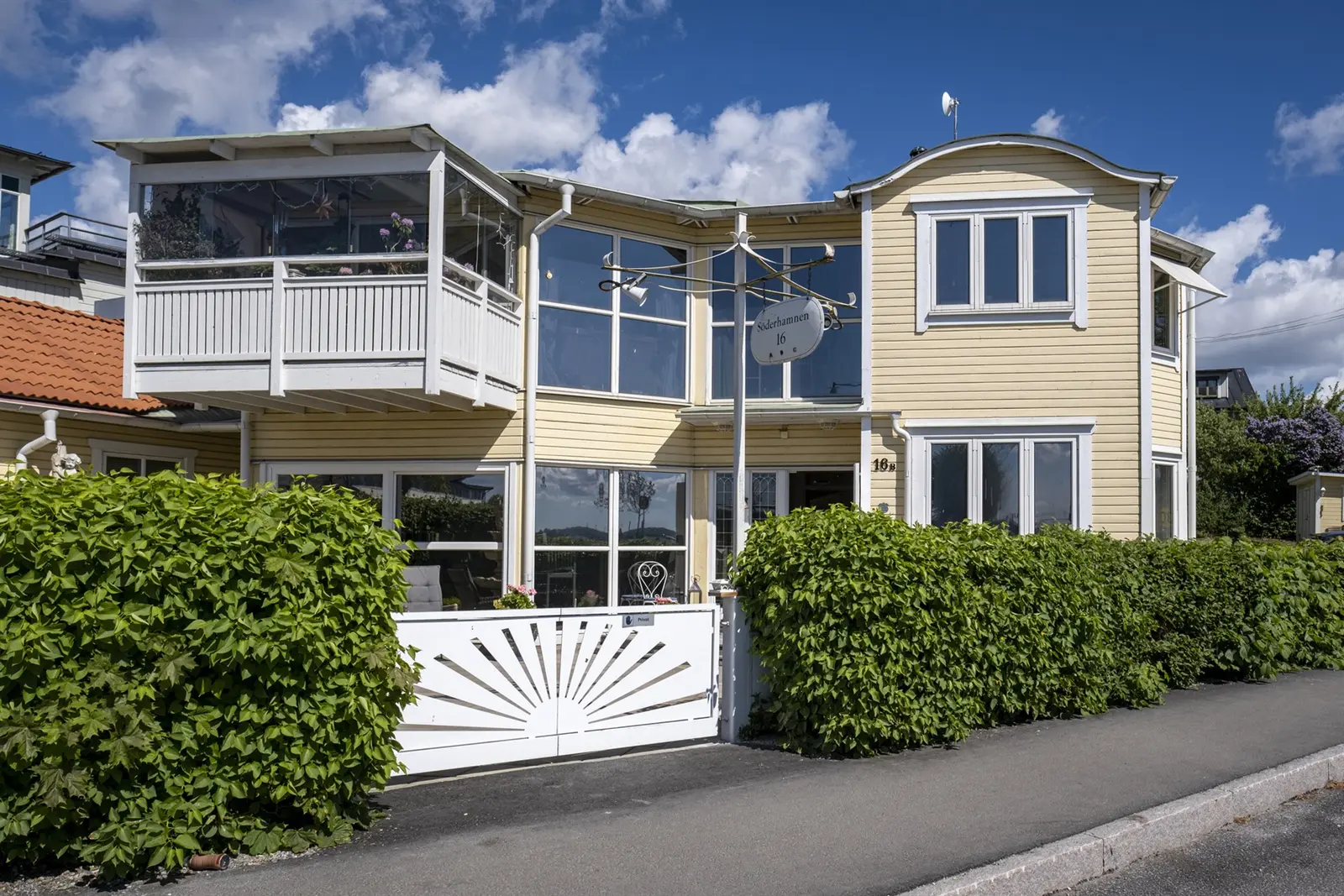 Bild 1 av 21 på Söderhamnen 16B