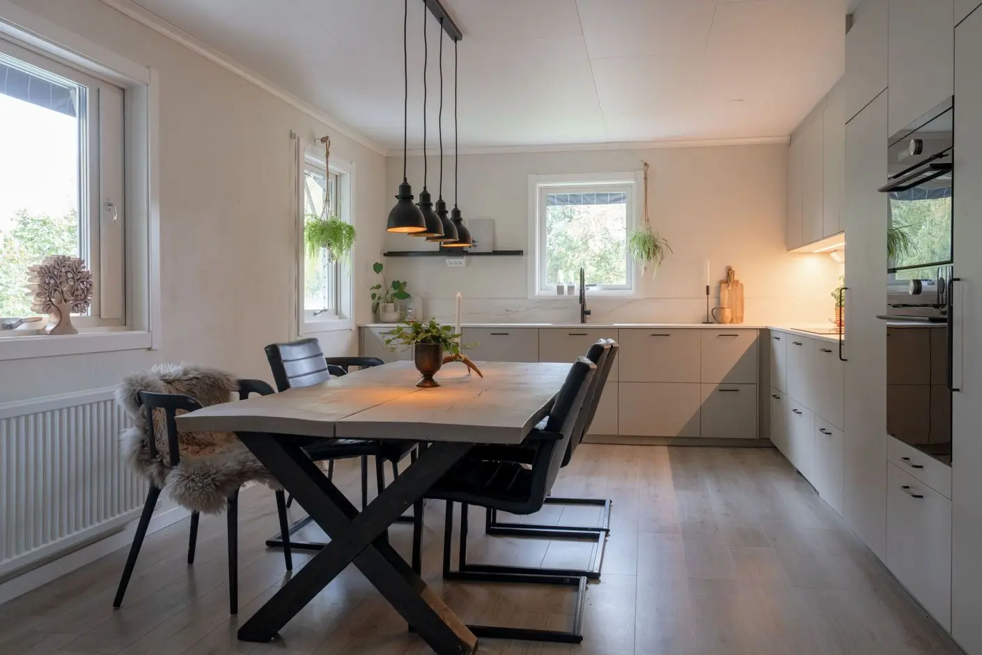 Bild 1 av 32 på Ekorrvägen 11