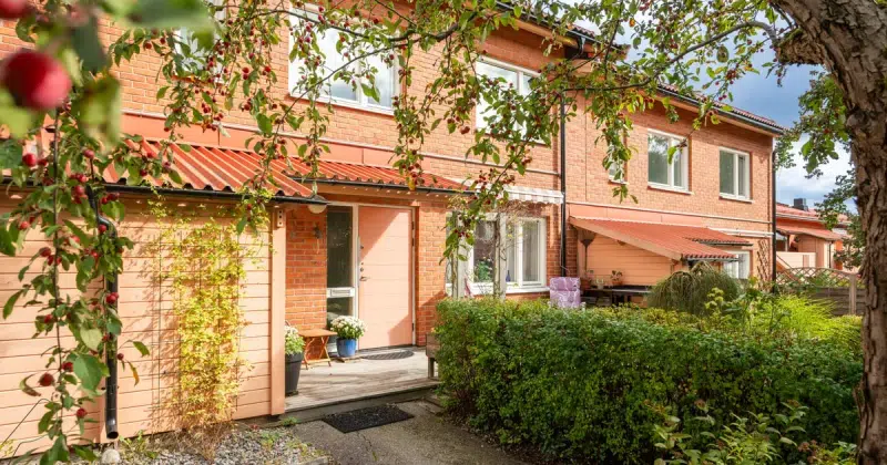 Apartment, 4 rooms, 117 m² in Södertälje
