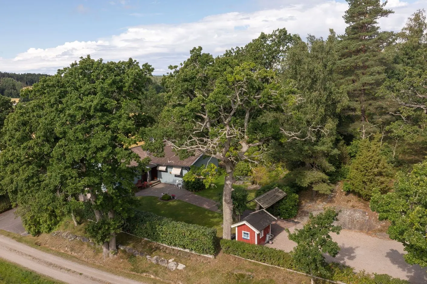 Image 1 of 41 of Folkestad 4