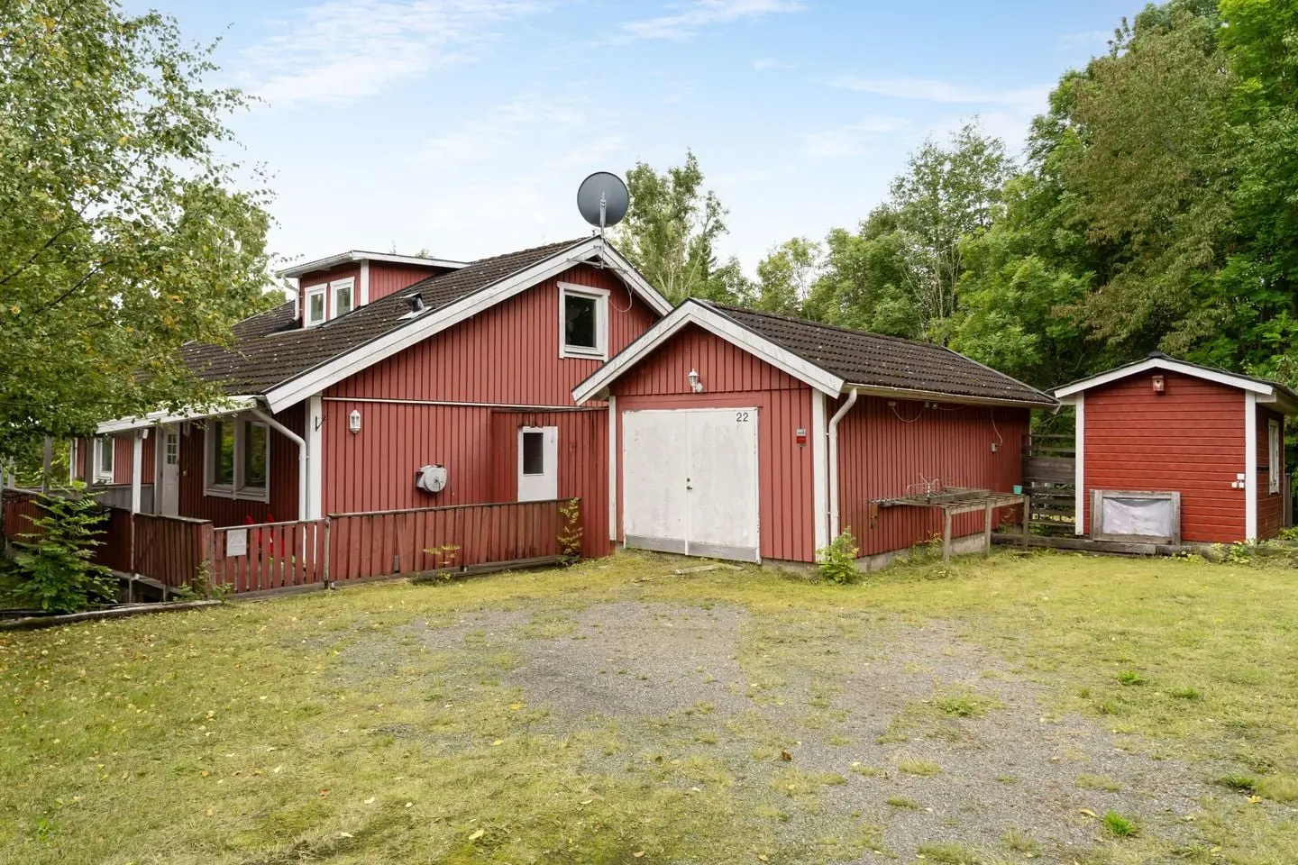 Bild 1 av 32 på Flensvägen 22