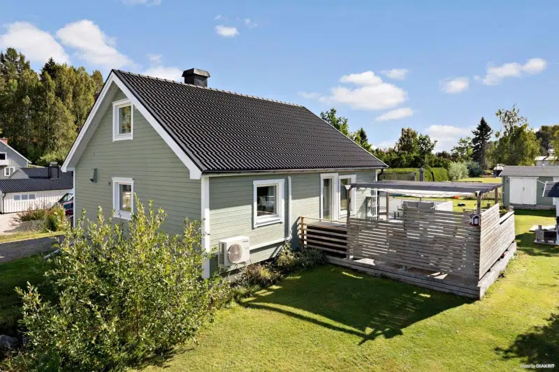 House, 4 rooms, 106 m² in Bollnäs