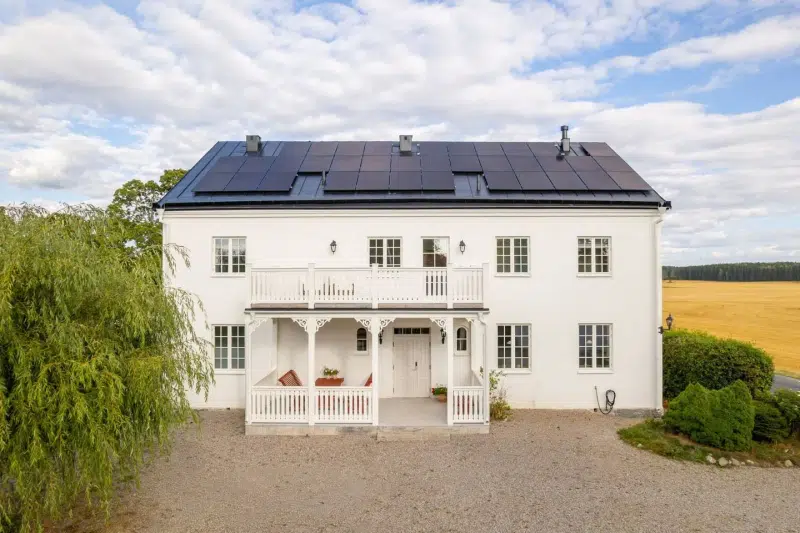 House, 7 rooms, 413 m² in Eskilstuna