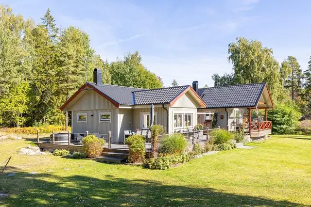 Image 1 of 41 of Västerbyn