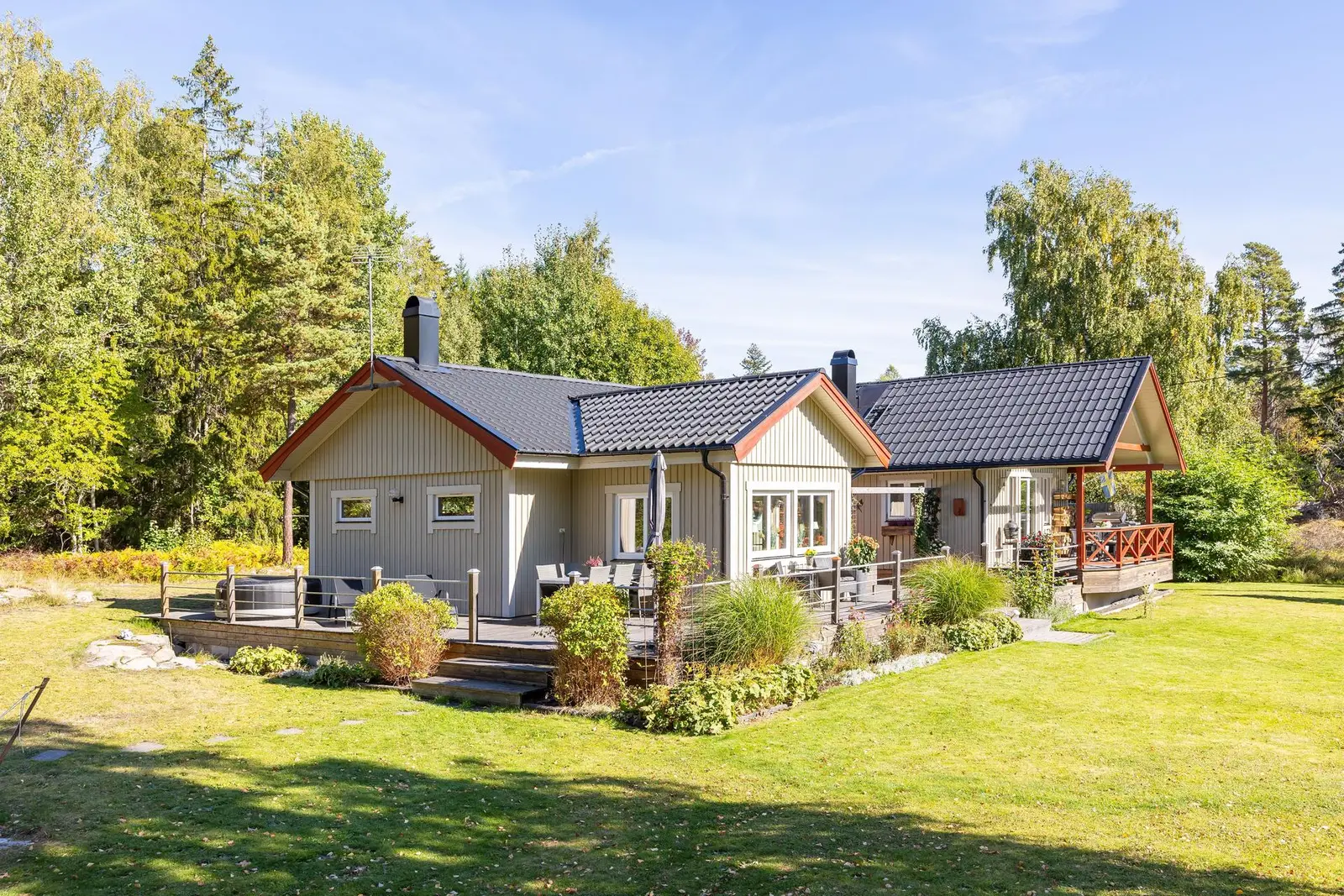 Bild 1 av 41 på Västerbyn