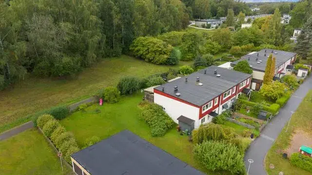 Par-/radhus, 5 rum, 131 m² i Norsborg