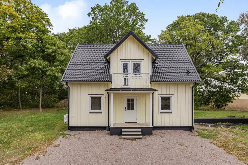 Villa, 6 rum, 99 m² i Borghamn