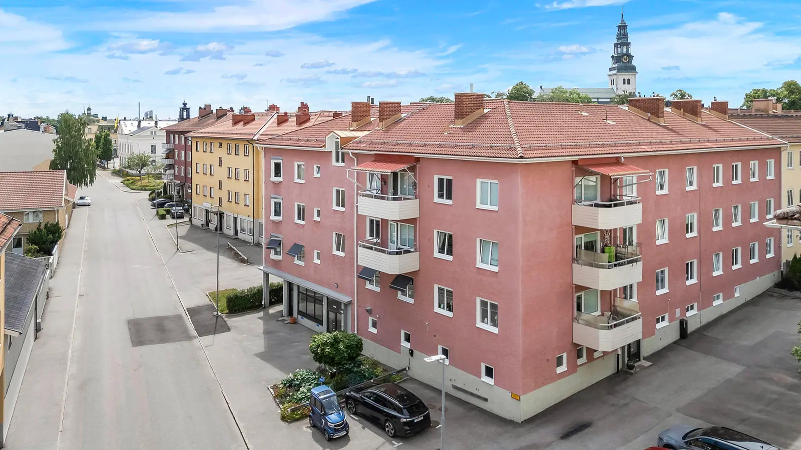 Image 1 of 26 of Barnhemsgatan