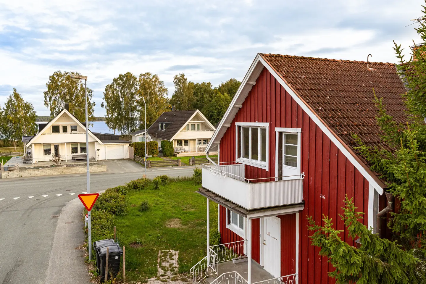 Bild 1 av 38 på Storgatan 115
