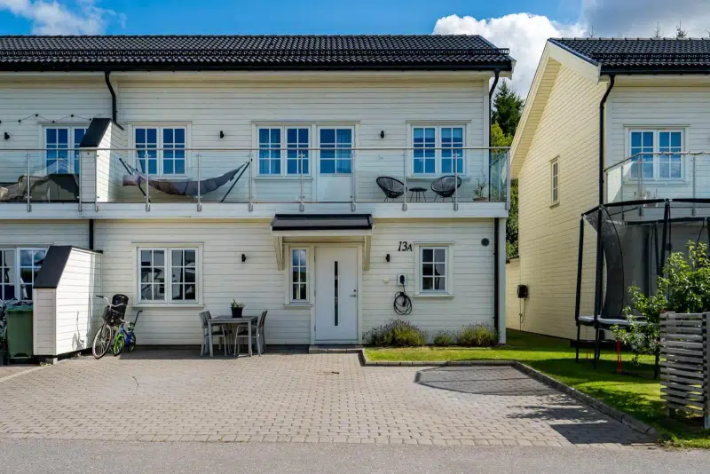 Par-/radhus, 6 rum, 144 m² i Lekeberg