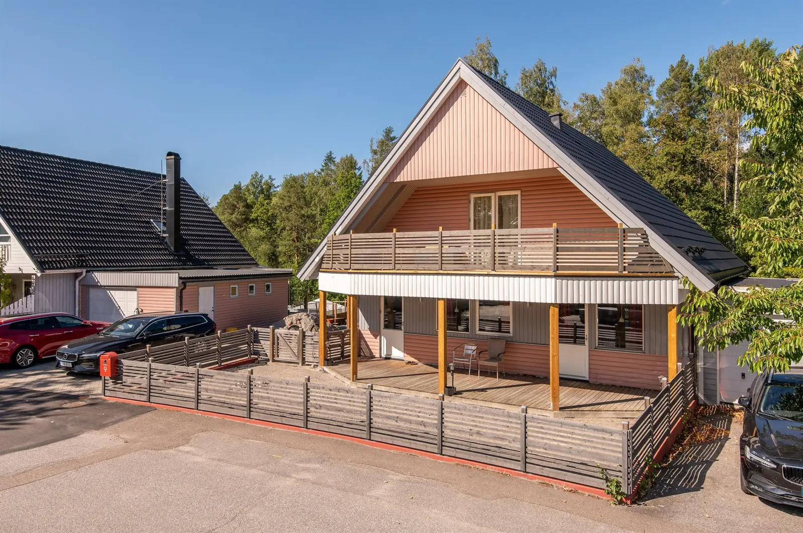 Image 1 of 36 of Majvägen 9