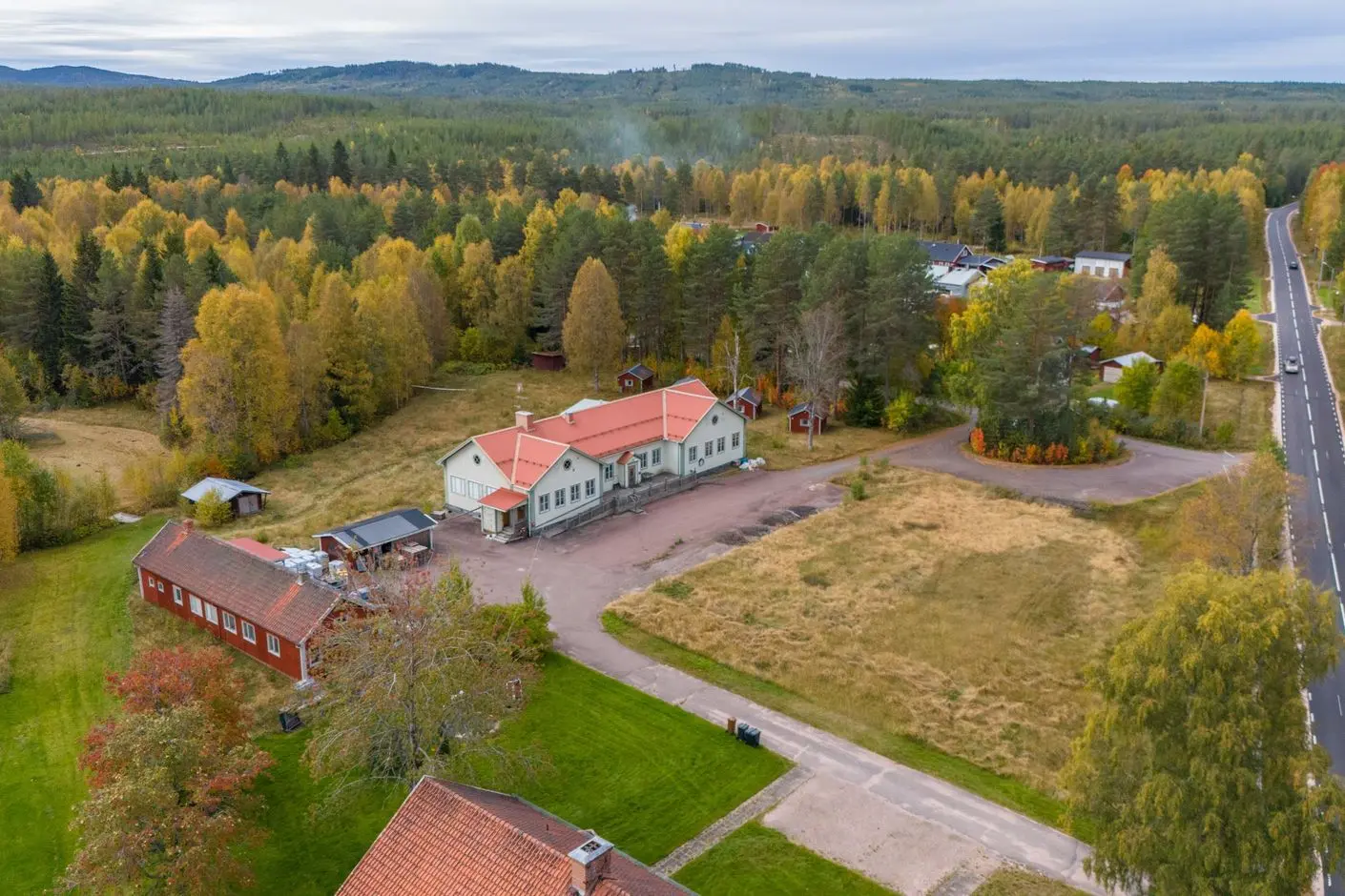 Bild 1 av 25 på Idbäck 333