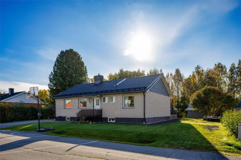 Villa, 6 rum, 105 m²