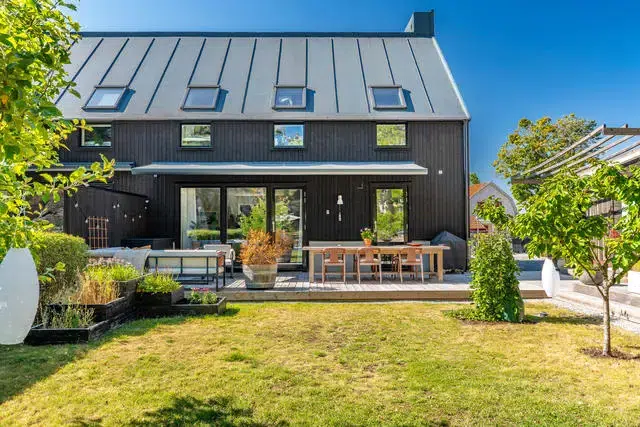 House, 6 rooms, 135 m² in Uppsala Näs