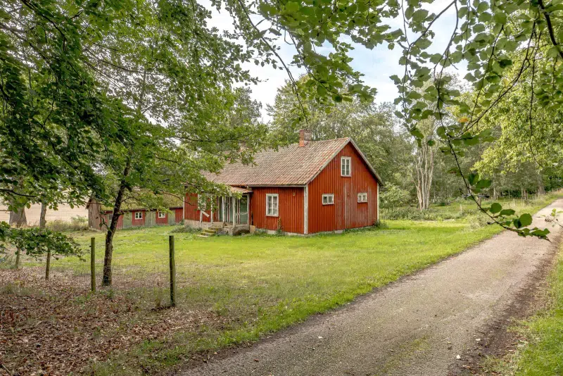 House, 1 room, 100 m² in Falkenberg