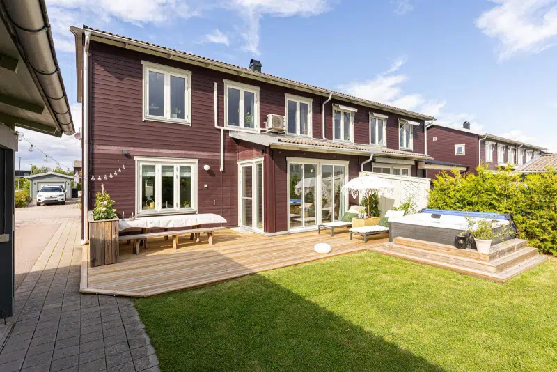 Par-/radhus, 4 rum, 112 m² i Skälby