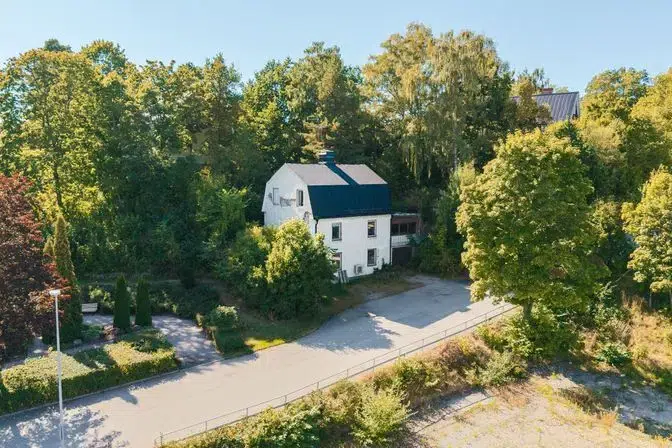 House, 4 rooms, 122 m² in Flen