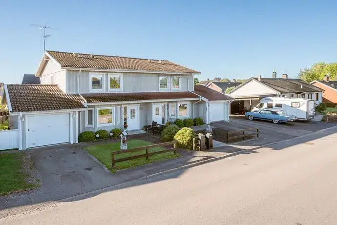 Par-/radhus, 4 rum, 124 m² i Tidaholm