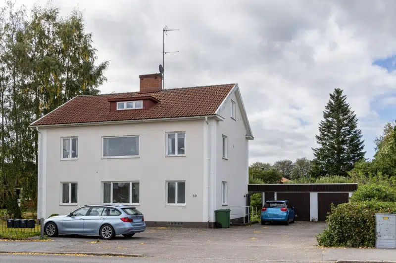 House, 295 m²