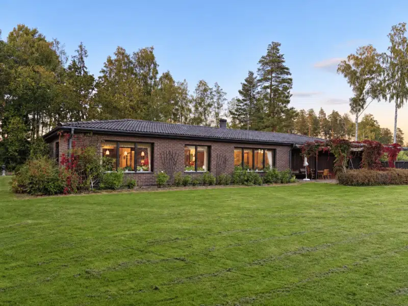 Villa, 5 rum, 150 m² i Kumla