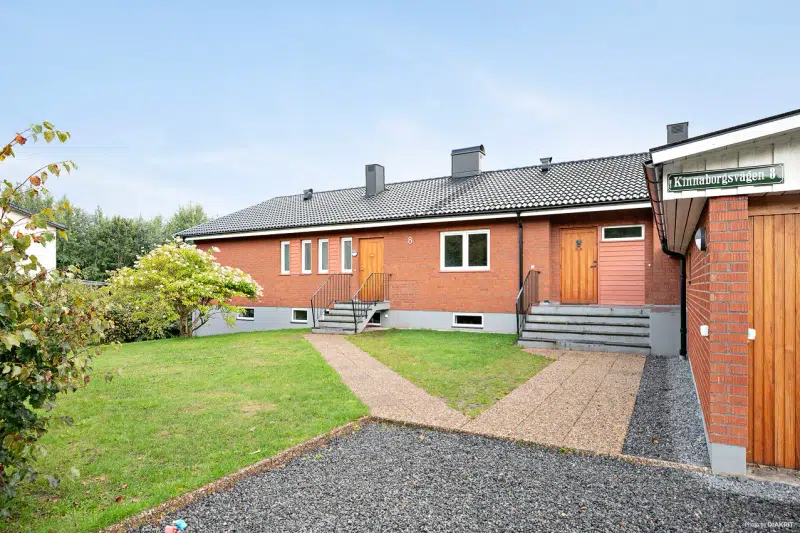 Villa, 11 rum, 207 m² i Mark
