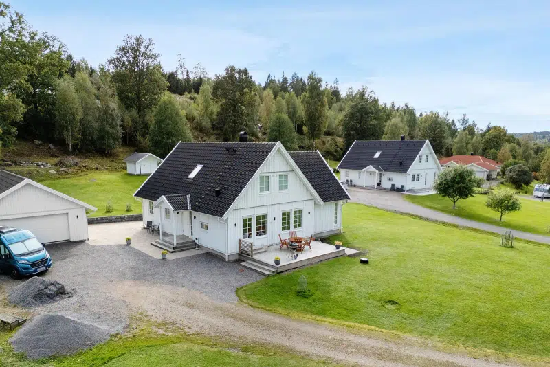 Villa, 7 rum, 191 m² i Skepplanda
