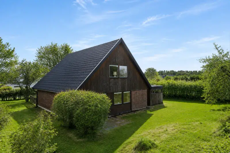 Villa, 6 rum, 149 m² i Brottby
