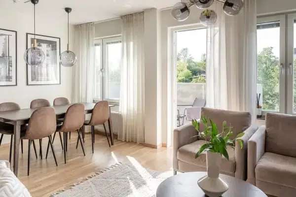 Lägenhet, 2 rum, 48 m² i Sollentuna