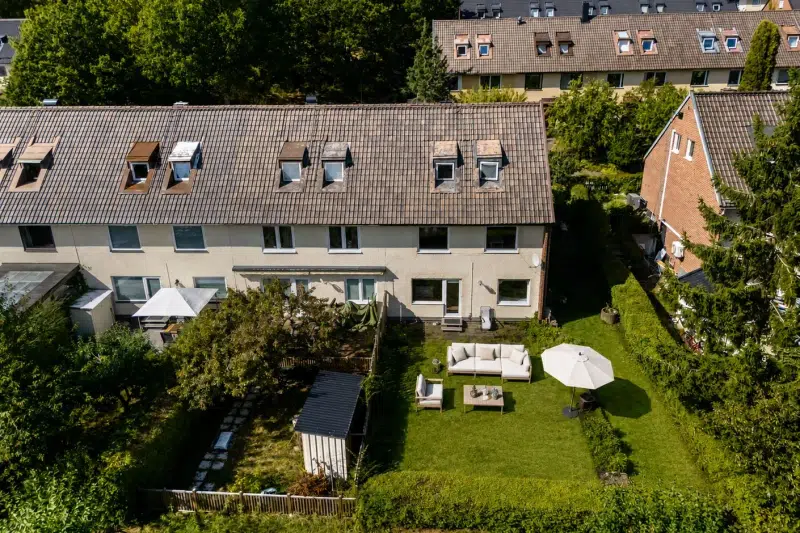Semi-detached/terraced, 6 rooms, 130 m² in Bredäng - Mälarhöjden