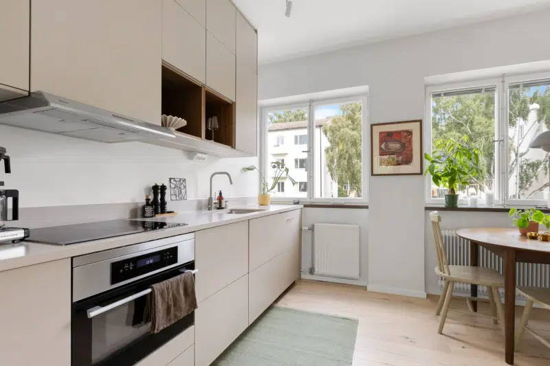 Apartment, 2 rooms, 46 m² in Bromma