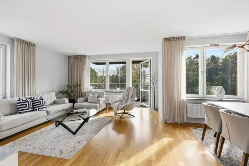Lägenhet, 4 rum, 94 m² i Järvastaden
