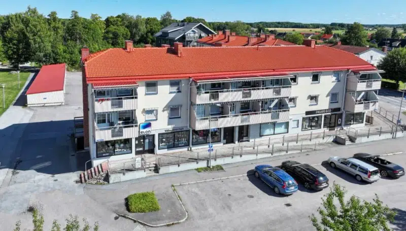 Apartment, 5 rooms, 210 m² in Östervåla