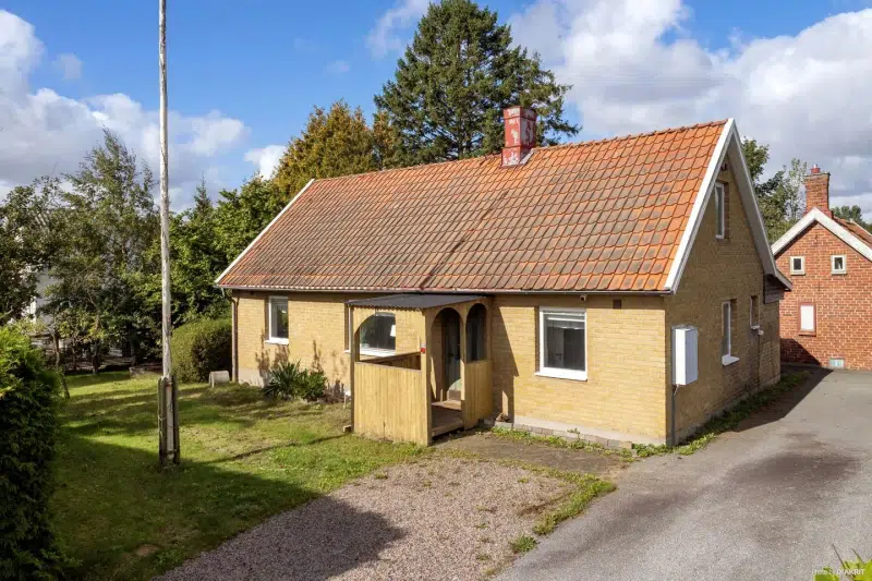 House, 5 rooms, 76 m² in Norrvidinge