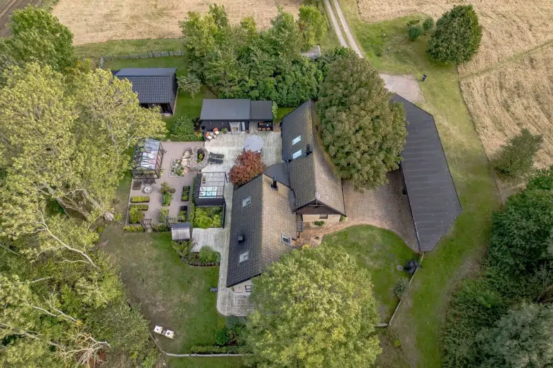 House, 5 rooms, 207 m² in Heberg