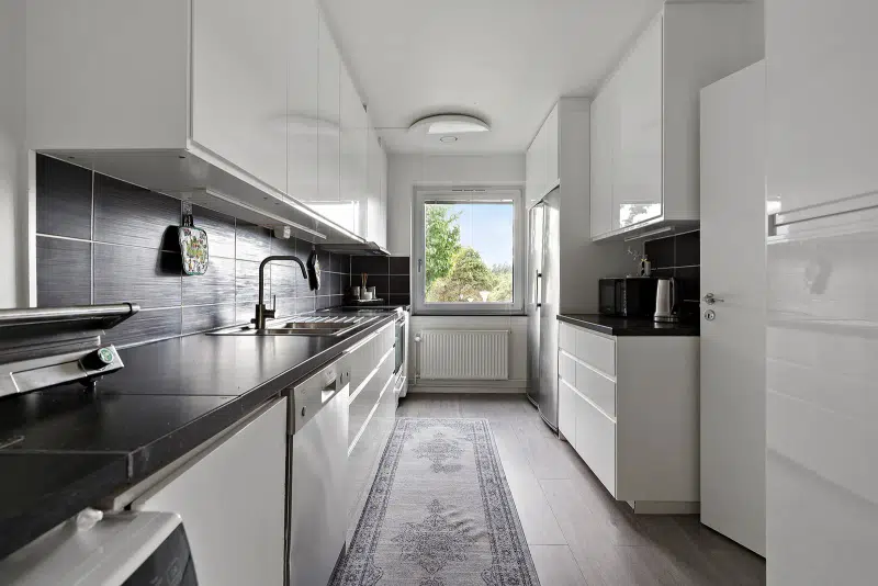 Apartment, 5 rooms, 109 m²