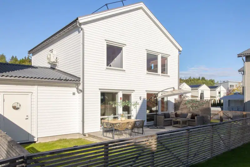 Par-/radhus, 5 rum, 126 m² i Täby
