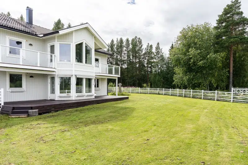 Villa, 7 rum, 206 m² i Genvalla