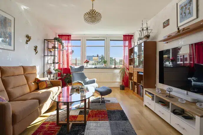 Lägenhet, 4 rum, 87 m² i Hagsätra
