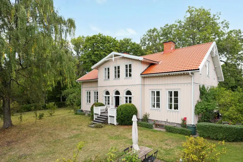 Villa, 7 rum, 210 m² i Ärna