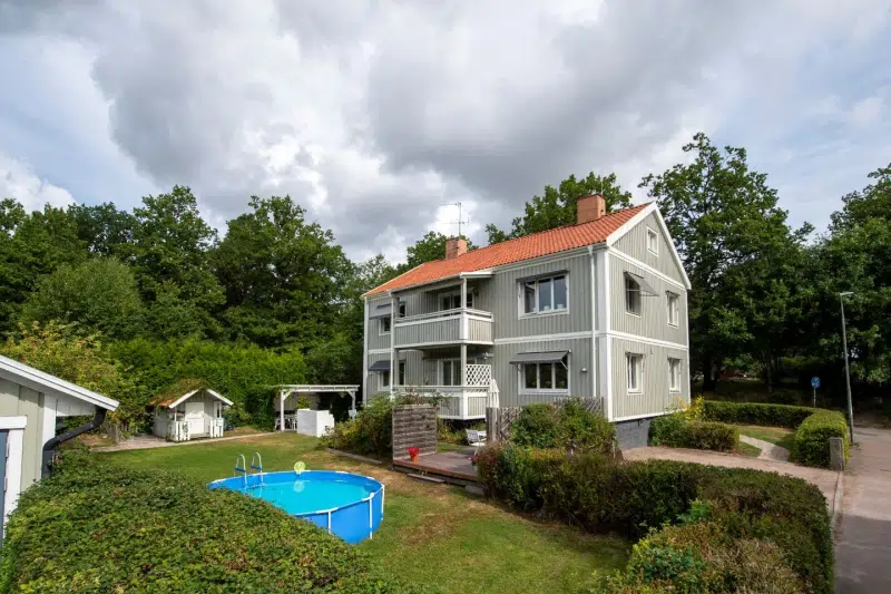 House, 8 rooms, 238 m² in Haga