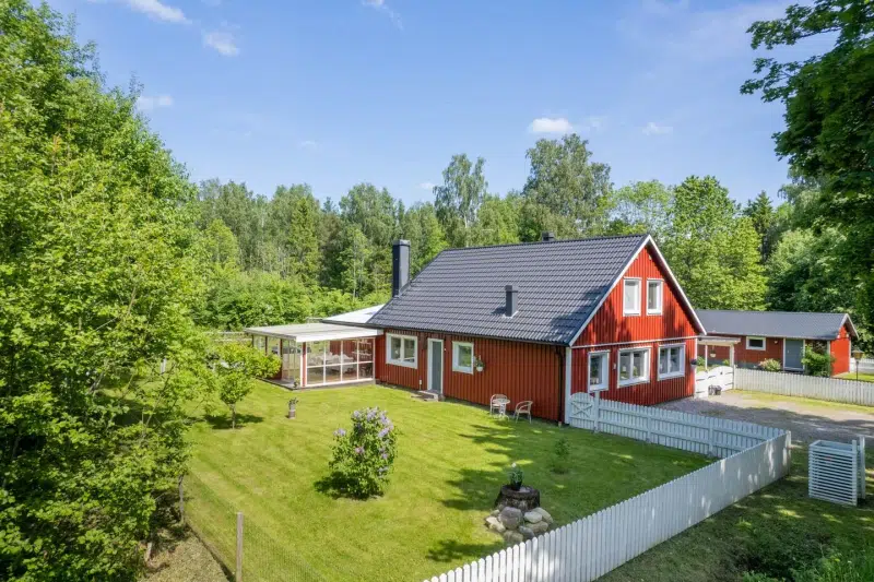 Villa, 6 rum, 152 m² i Lekeberg