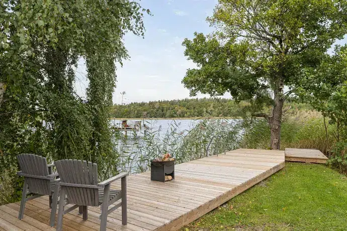 House, 9 rooms, 273 m² in Ekerö