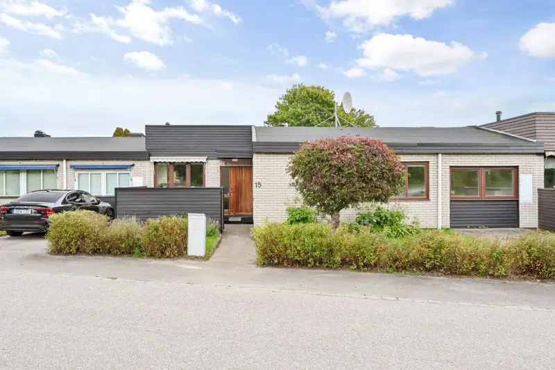 Villa, 6 rum, 151 m² i Upplands Väsby