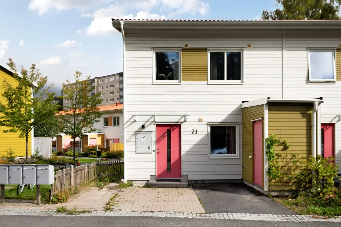 Image 1 of 20 of Universumsgatan 21