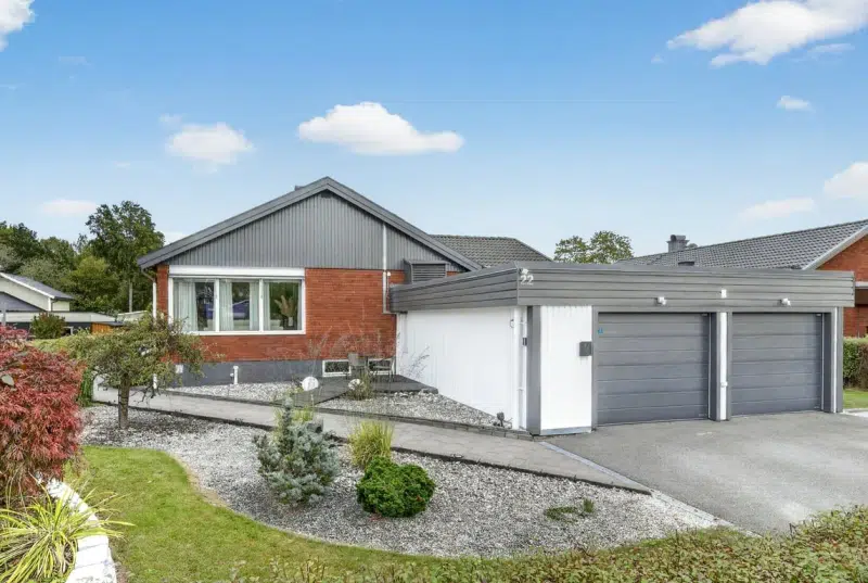 House, 7 rooms, 125 m² in Åby