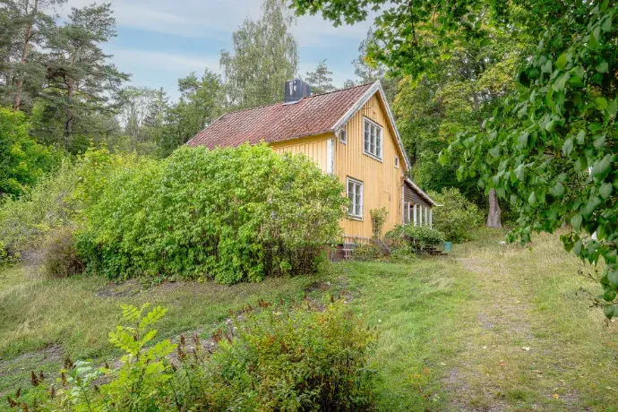 Bild 1 av 27 på Solberga Lånestalund