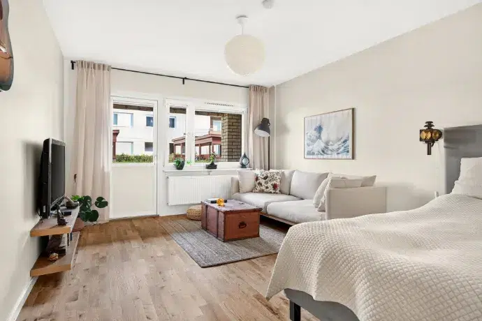 Lägenhet, 1 rum, 44 m² i Enköping