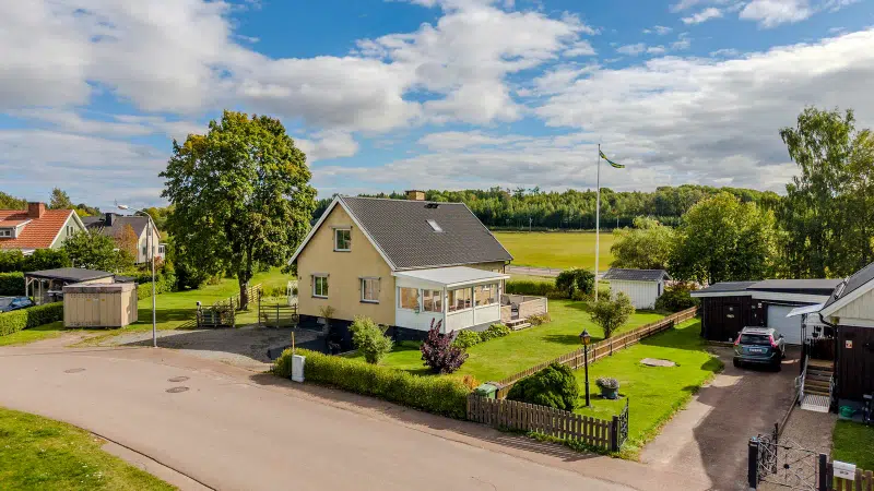 House, 5 rooms, 115 m² in Grums